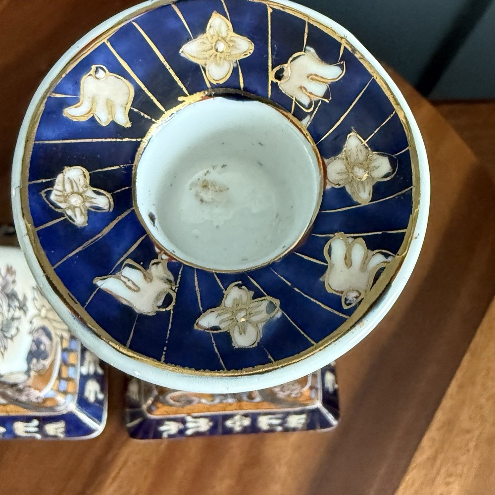 Vintage Pair Asian Imari Style Porcelain Candlesticks Blue Gold Floral 9" Tall - Picture 9 of 11